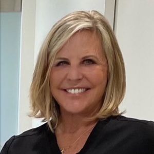 Meet your Posher, Suzanne